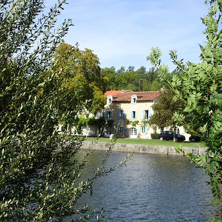 L'etoile Du Port 2*